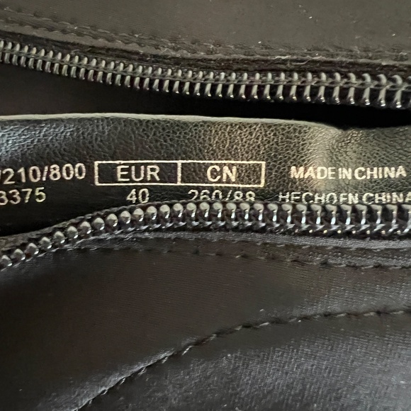 ZARA Black Booties - Stretch - MISMATCHED - Right is a 9 Left is a 10 - Picture 12 of 12